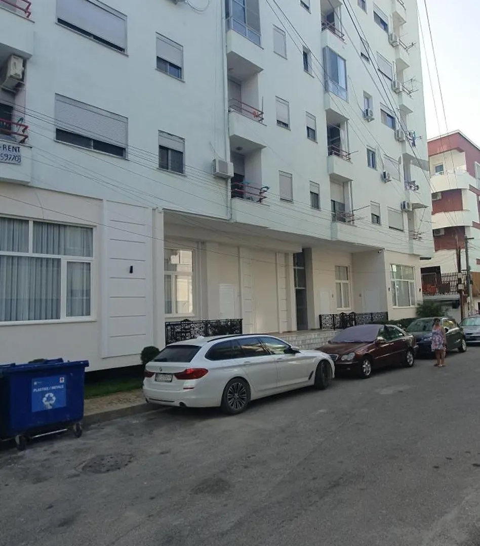 Relax Apartament دراس 0*,
